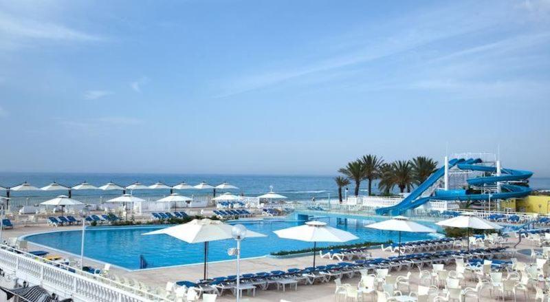 Отель Samira Club   Caters To Couples