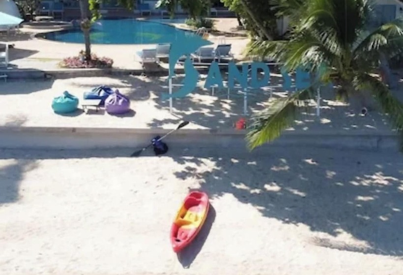호텔 Sand Sea Beach Resort