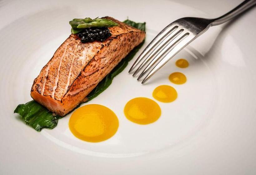 فندق Skeabost House