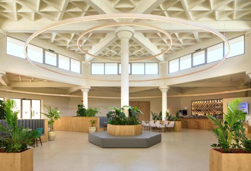 בית מלון כפרי Sol Tropikal Durres