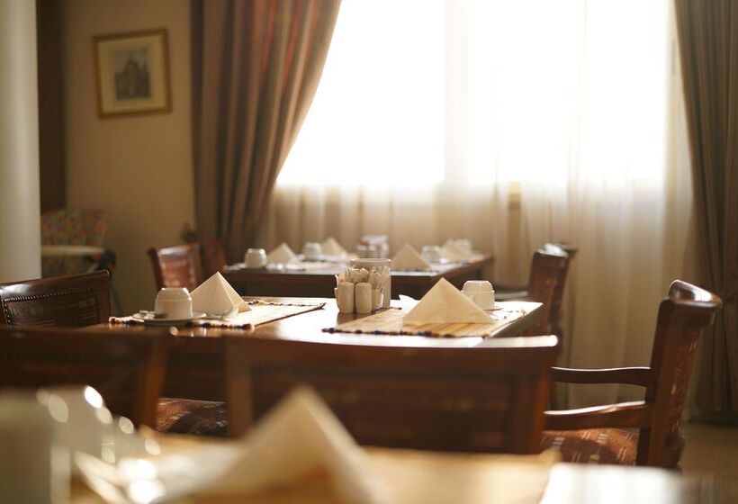 هتل Swiss Inn Nile