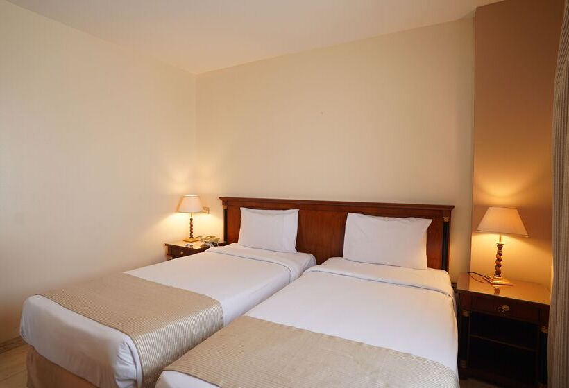 هتل Swiss Inn Nile