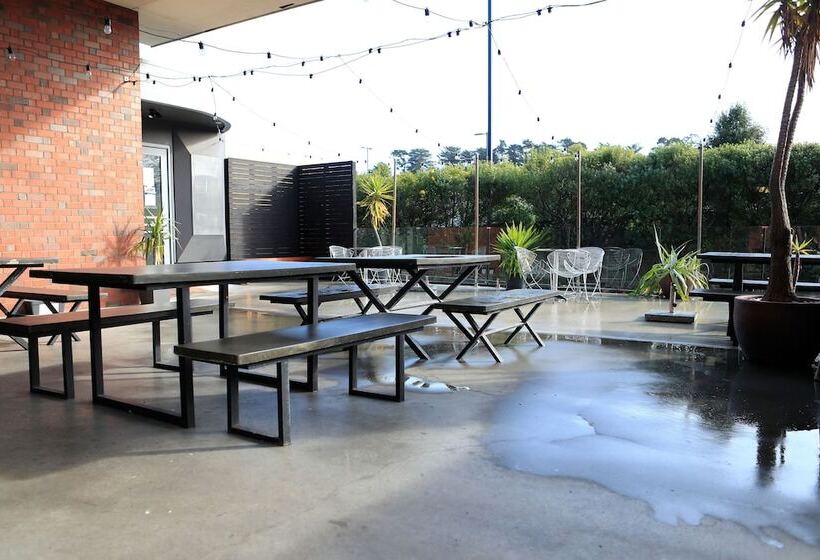 בית מלון כפרי The Avenue