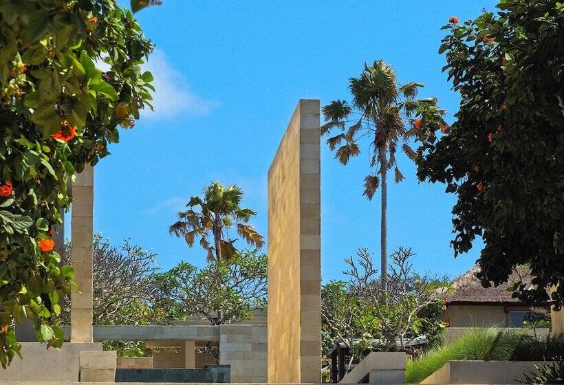 Отель The Bale Nusa Dua By Lifestyleretreats