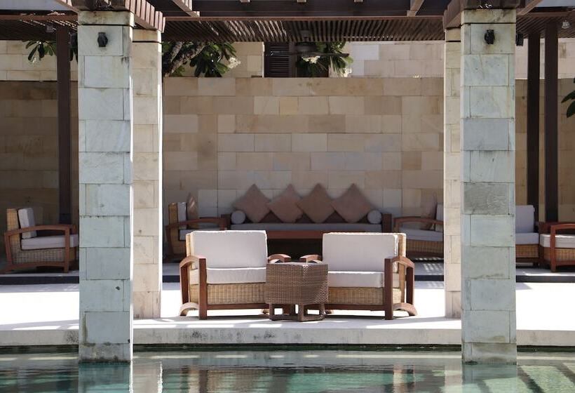Отель The Bale Nusa Dua By Lifestyleretreats