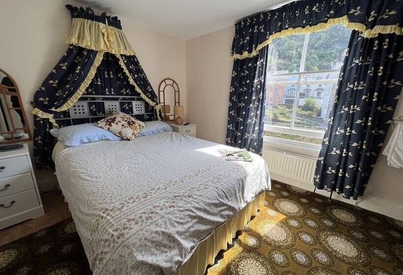 בית מלון כפרי The Captain S House