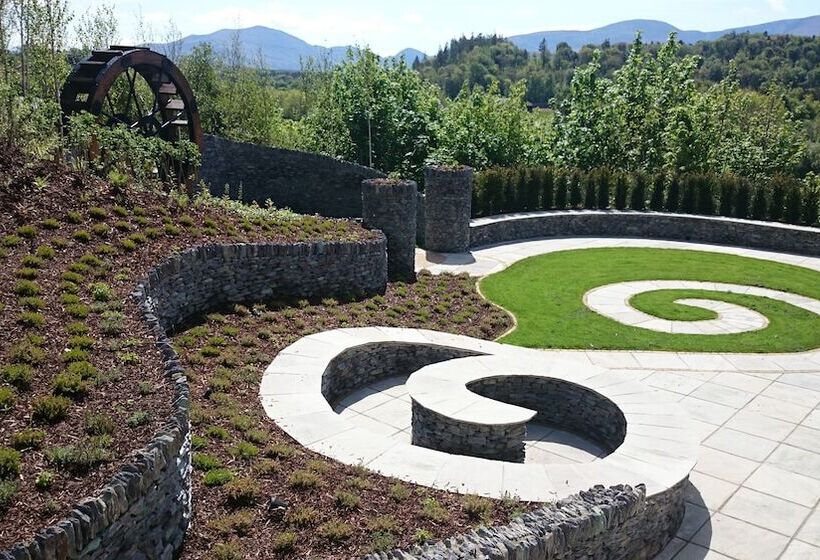 ホテル Killarney Heights