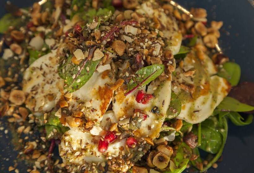 ホテル Killarney Heights