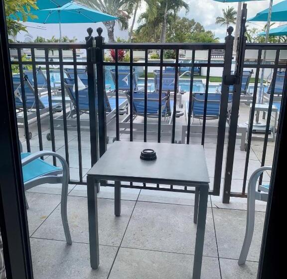 فندق Inn On Fifth