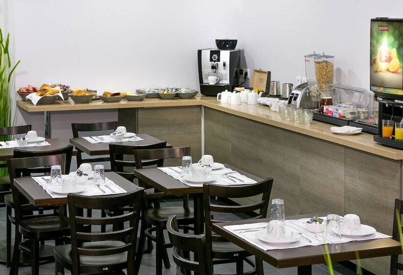 هتل Foch Nancy Gare