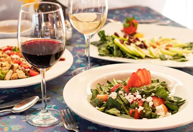 ホテル The Westmarine Waterfront