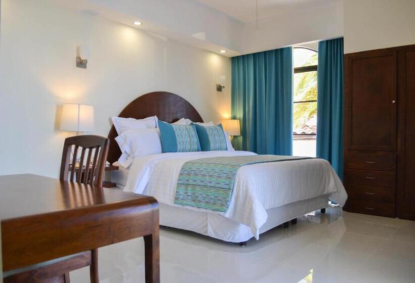 ホテル The Westmarine Waterfront