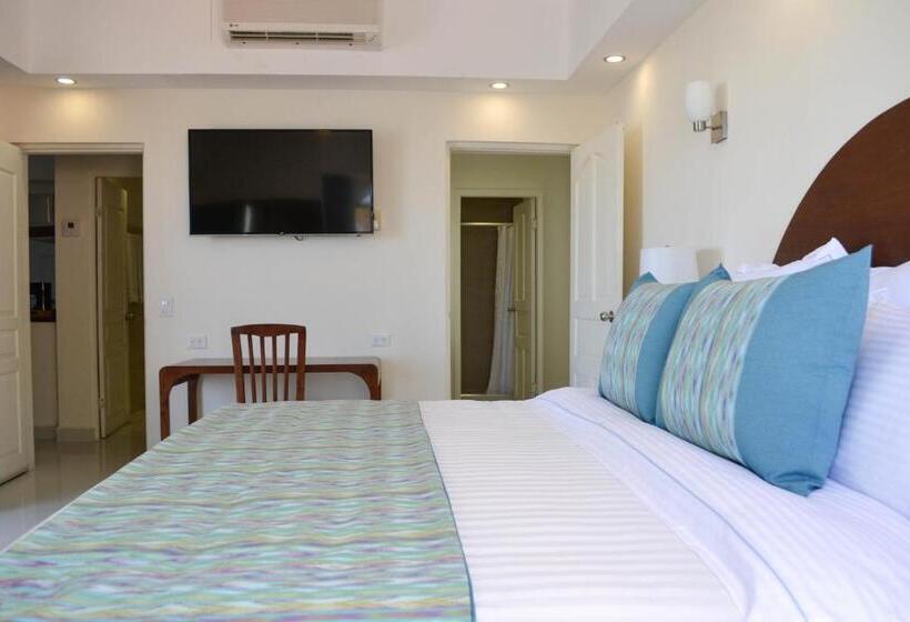 ホテル The Westmarine Waterfront