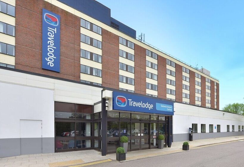 בית מלון כפרי Travelodge Gatwick Airport Central