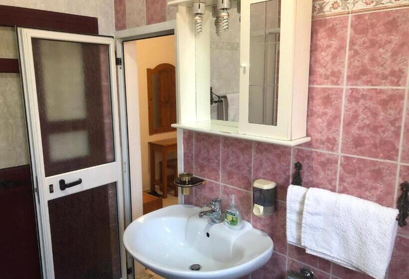 בית מלון כפרי Villa Pepeto Durres Albania