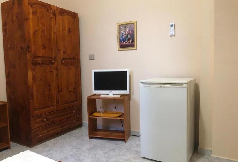 בית מלון כפרי Villa Pepeto Durres Albania