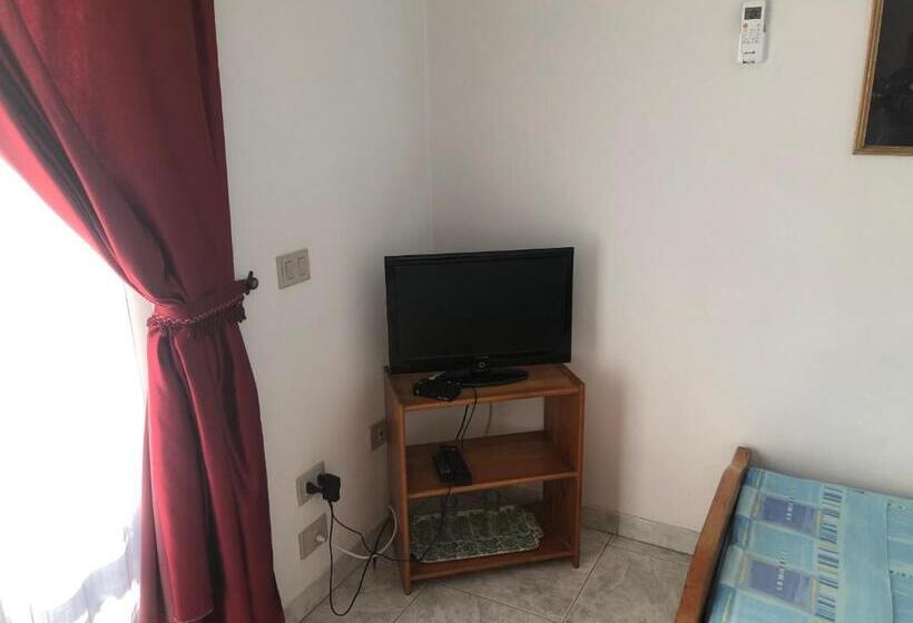 فندق Villa Pepeto Durres Albania