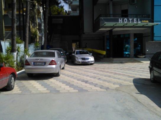 בית מלון כפרי Ylli I Detit