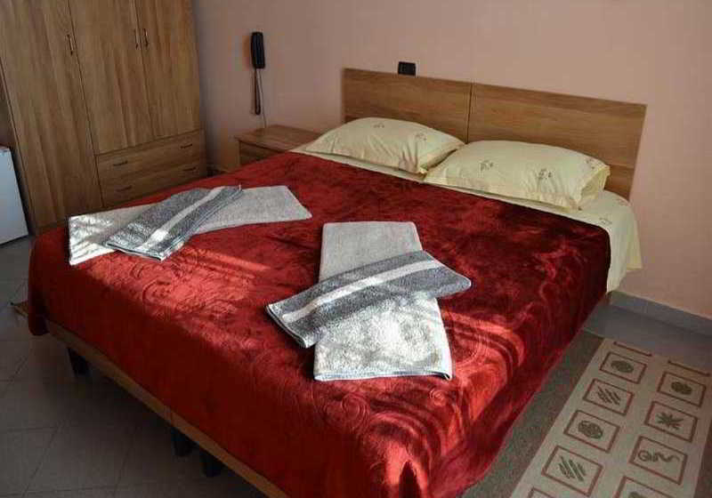 בית מלון כפרי Ylli I Detit