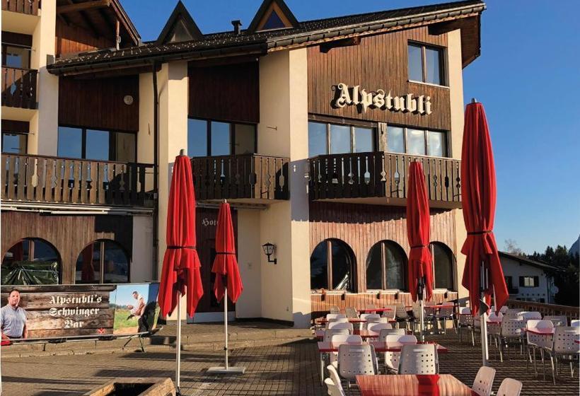فندق Alpstubli