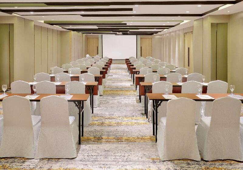 Novotel Jakarta Mangga Dua Square