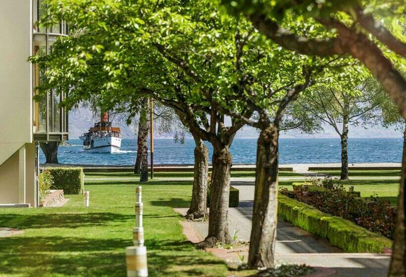 Novotel Queenstown Lakeside