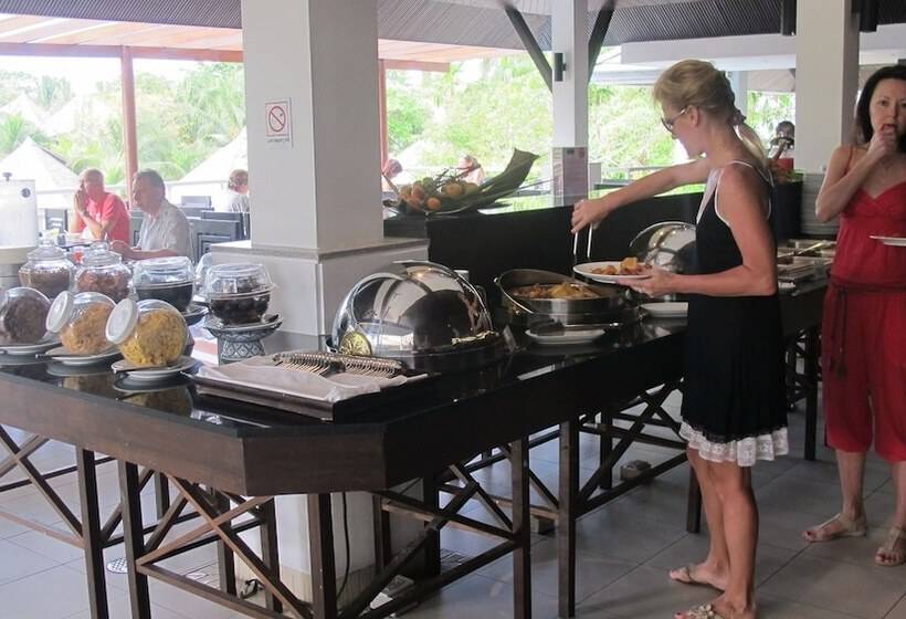 Peace Laguna Resort & Spa Sha Extra Plus