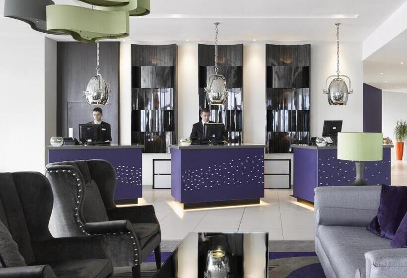 Radisson Blu Waterfront Hotel, Jersey