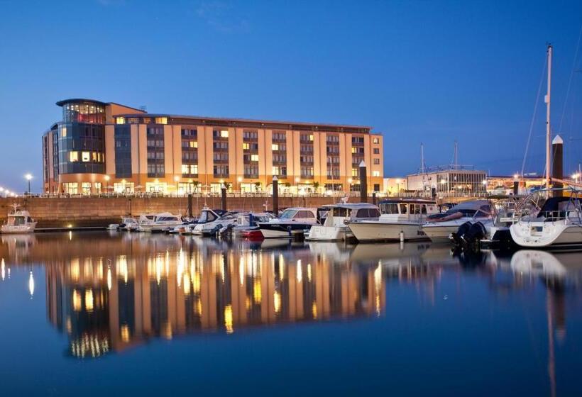 Radisson Blu Waterfront Hotel, Jersey