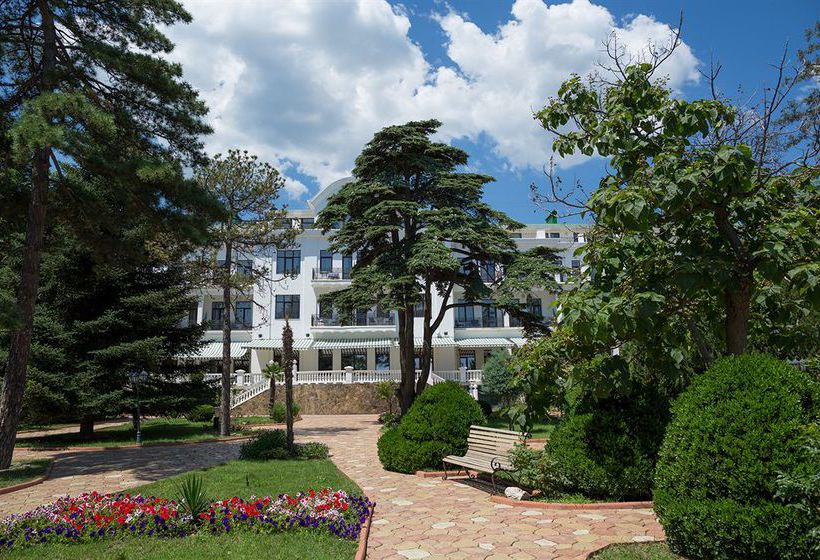 Radisson Hotel Alushta