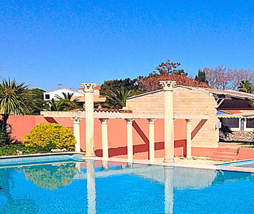 리조트 Malibu Village