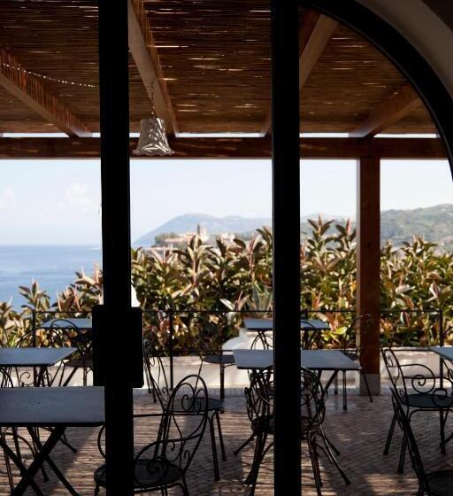 渡假胜地  Villa Enrica   Aeolian Charme