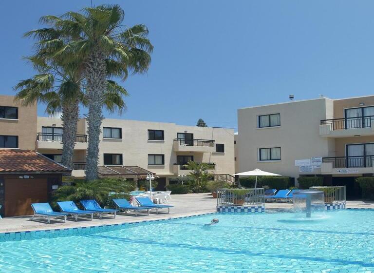 Senator Hotel Apartments Adults Only