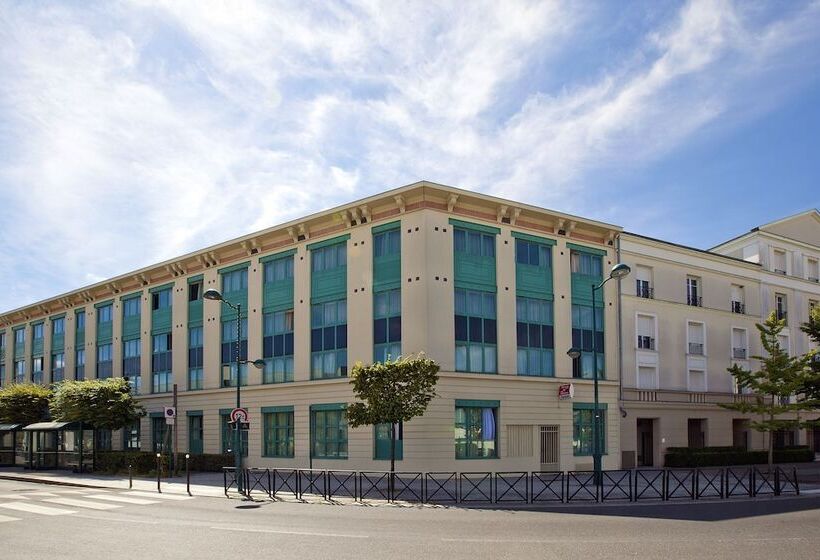 Séjours & Affaires Serris Rive Gauche