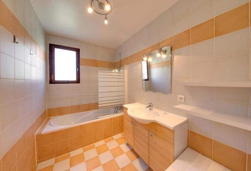 Domaine Du Mont Leuze