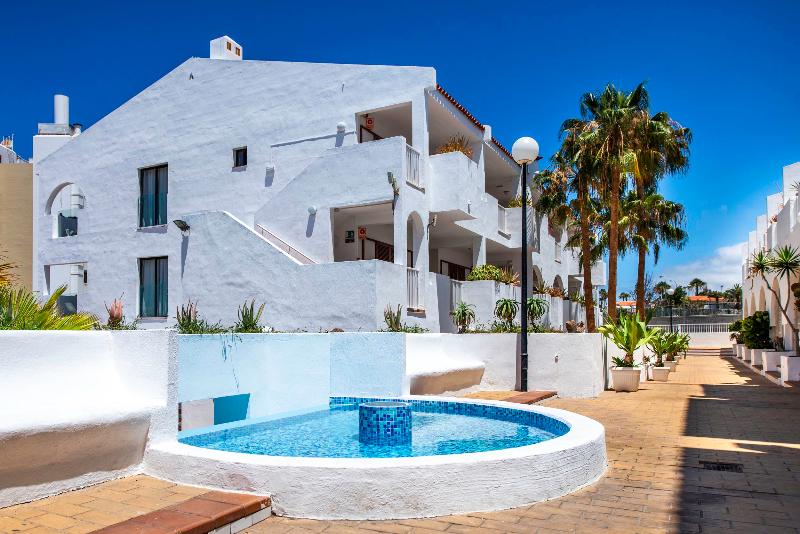 Apartamentos Albatros