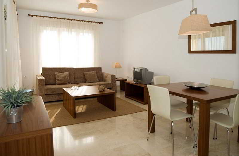 Apartamentos Atalayas de Riviera