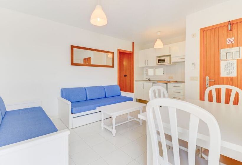 Apartamentos Llevant