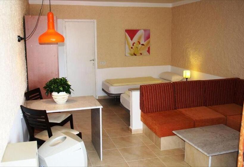 Apartamentos Matorral