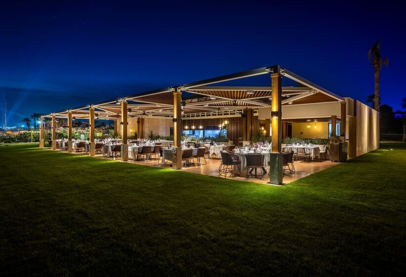 Calista Luxury Resort