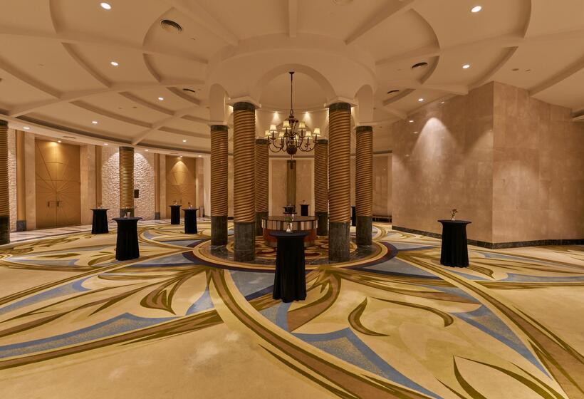Calista Luxury Resort