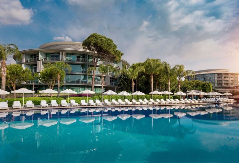 Calista Luxury Resort