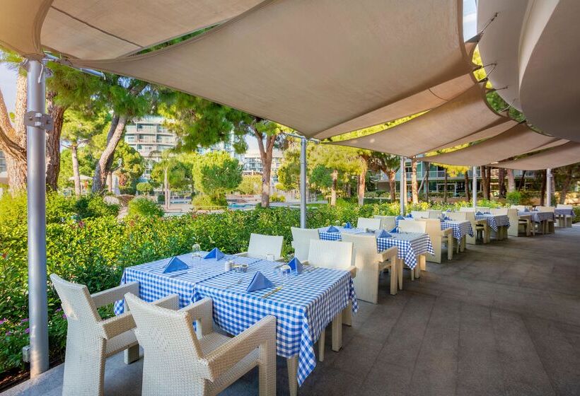 Calista Luxury Resort