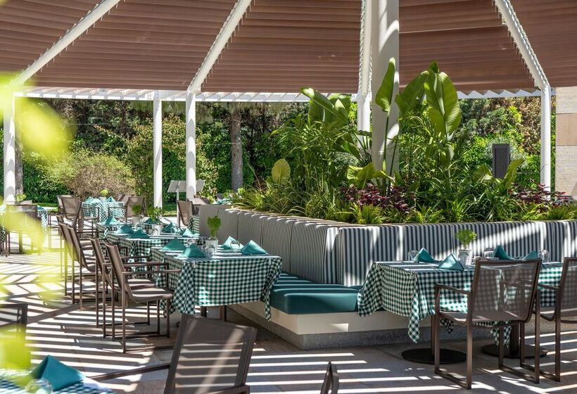 Calista Luxury Resort