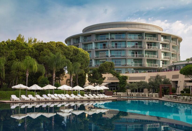 Calista Luxury Resort