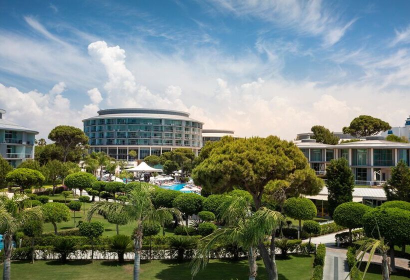 Calista Luxury Resort