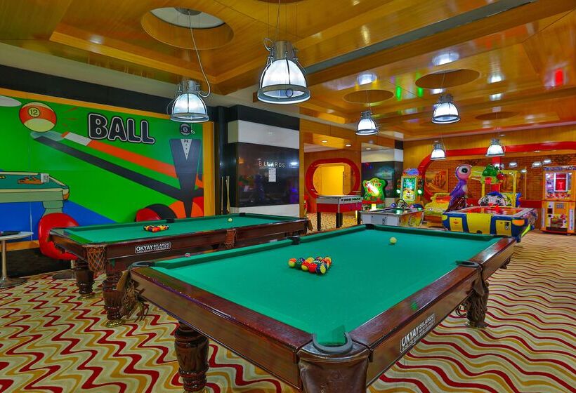 Crystal Family Resort & Spa   Ultimate All Inclusive