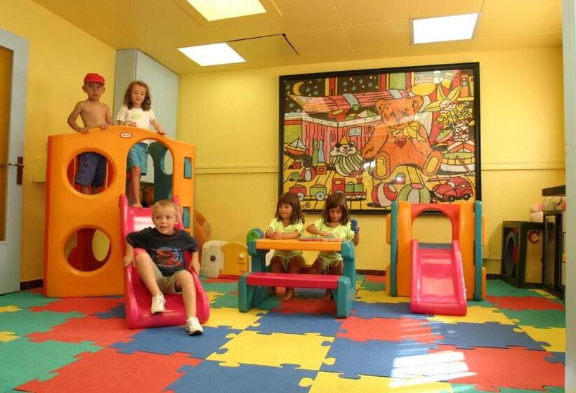 Guitart Central Park Aqua Resort