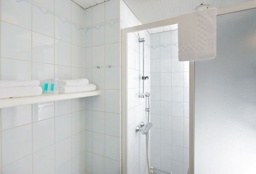 Отель Forenom Apart Espoo Kehä I