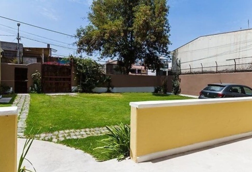 簡易ホテル Villa Del Carmen